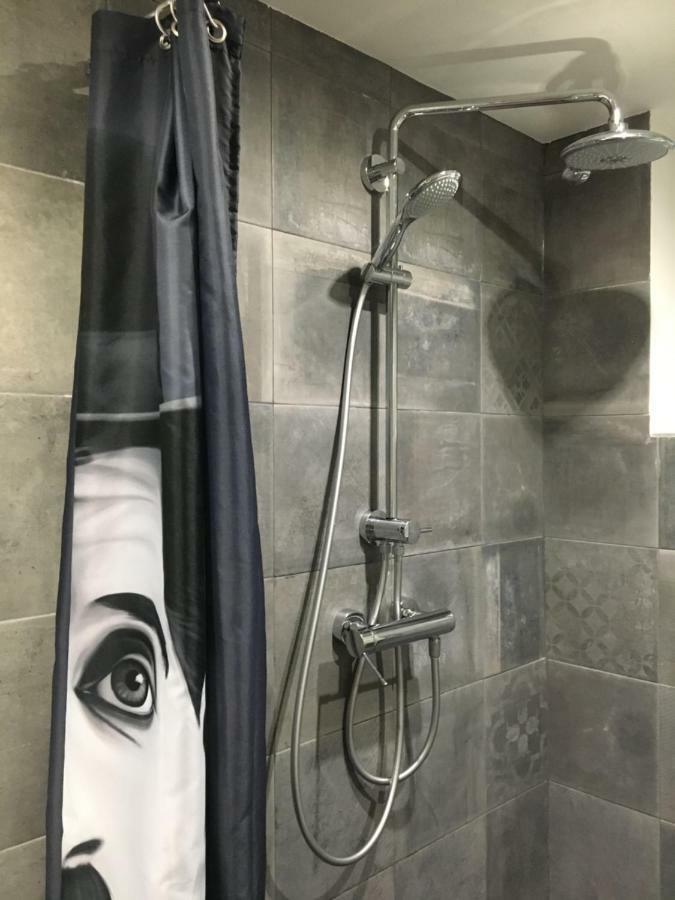 33 Apartment